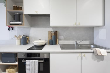 1 bed studio, Lower Gilmore Place, Fountainbridge, Edinburgh, EH39NY - Image 3